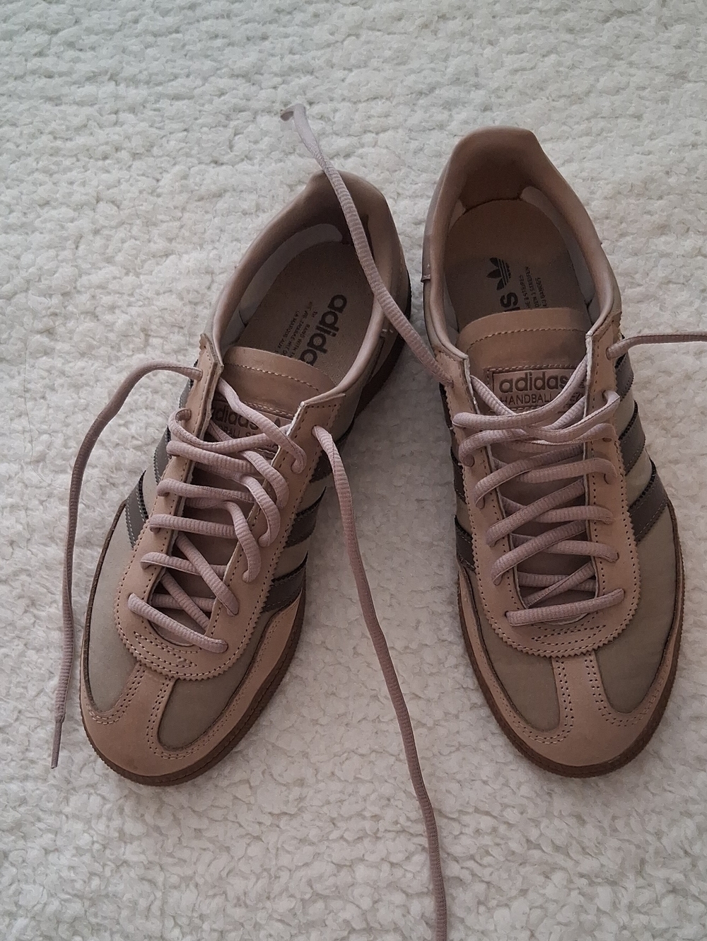 adidas Men’s 7m And Womens 9m Unisex Handball Spezial Sneakers in Taupe Beige